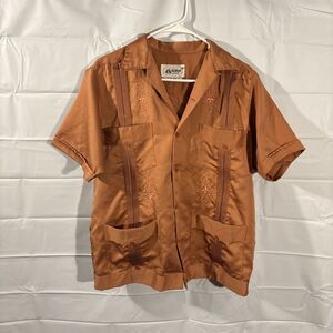 Guayabera Shirt Satin Men’s Size 38 4 Pockets Copacabana Maya Serarial Orange